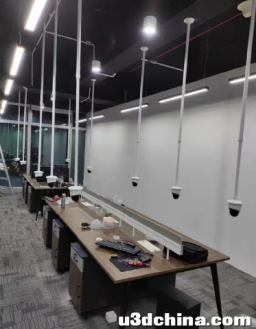 深圳某游戏研发公司给每个工位都装监控，网友：堪比坐牢！